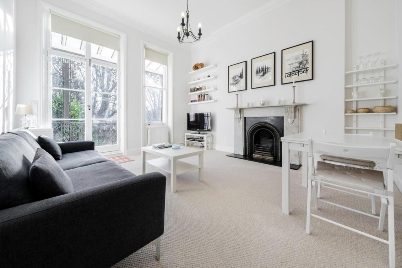 Elegant Earl'S Court 2 Bedroom Flat Just 4 Minutes From Tube Londres Extérieur photo
